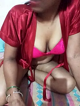 Snapshot of Dropati35 chatting on June 30, 2026, 5:25 pm Dropati35 online show from June 30, 2026, 5:25 pm