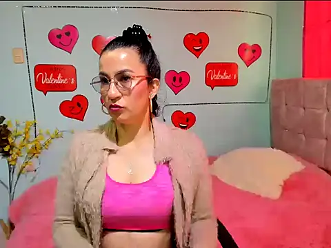 Snapshot of talia_mystic chatting on February 12, 2026, 12:44 pm talia mystic online show from February 12, 2026, 12:44 pm