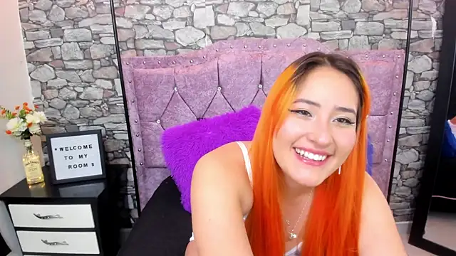 Snapshot of honey__lemon7 chatting on January 14, 2026, 3:01 am honey lemon7 online show from January 14, 2026, 3:01 am