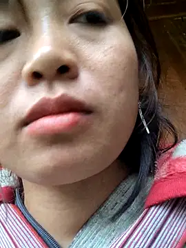 miumiu sexy2x online show from March 17, 2026, 9:45 am