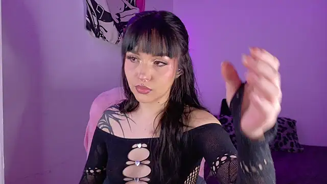dollmeow online show from May 30, 2026, 1:03 am