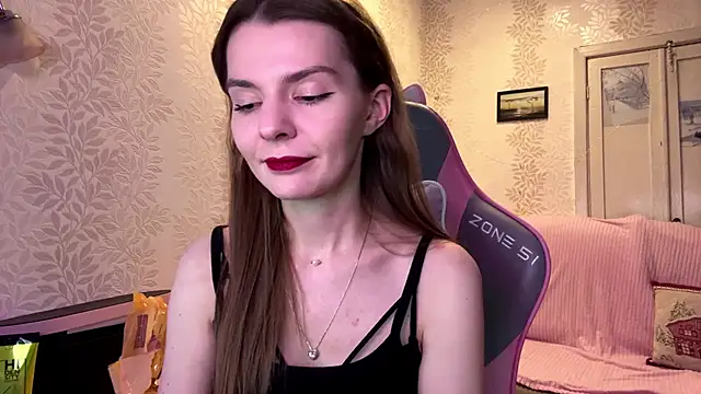 Snapshot of LavondaDeleston chatting on February 22, 2026, 9:13 pm LavondaDeleston online show from February 22, 2026, 9:13 pm