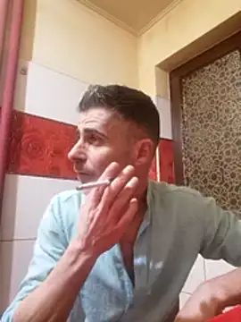 Snapshot of Ianne150 chatting on January 17, 2026, 7:50 pm Ianne150 online show from January 17, 2026, 7:50 pm