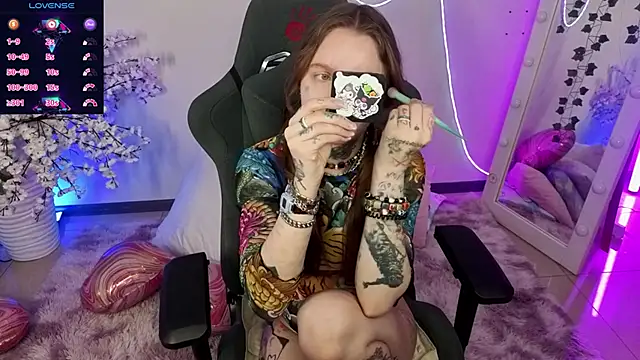 Snapshot of Lappyloo chatting on February 19, 2026, 2:07 am Lappyloo online show from February 19, 2026, 2:07 am