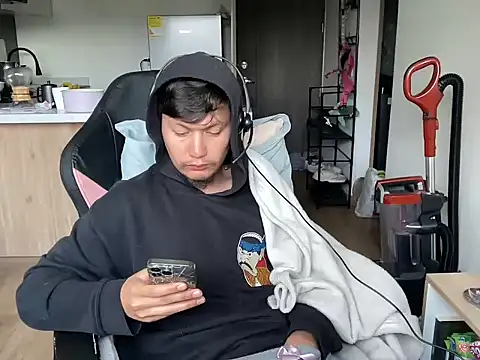 fuckkyu420 online show from January 13, 2026, 11:26 am