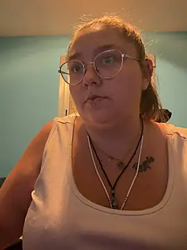 Snapshot of _maracr19_ chatting on July 4, 2026, 4:24 pm maracr19 online show from July 4, 2026, 4:24 pm
