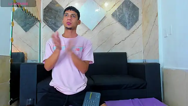 Snapshot of ALEX_KEITH26 chatting on April 12, 2026, 11:59 am ALEX KEITH26 online show from April 12, 2026, 11:59 am