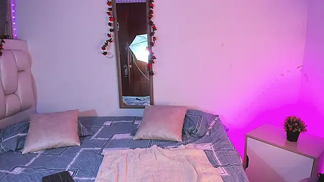 Snapshot of dirty_sexx_ chatting on February 27, 2026, 9:37 pm dirty sexx online show from February 27, 2026, 9:37 pm