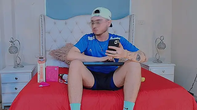 Salvattore Muller online show from March 3, 2026, 4:46 pm