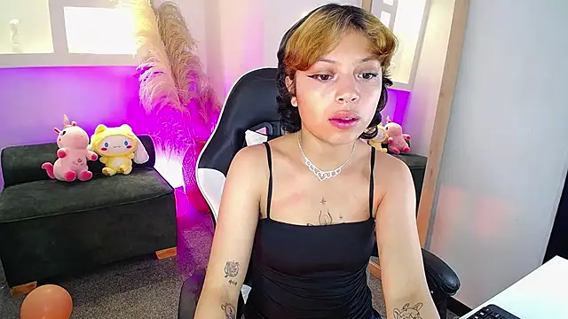 melodyy as online show from April 28, 2026, 1:05 pm