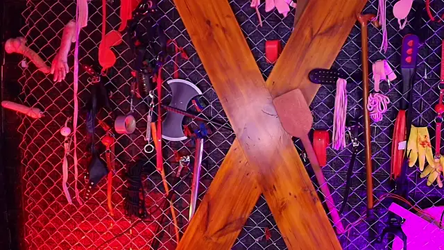 Miss Juliett bdsm online show from February 19, 2026, 1:51 pm