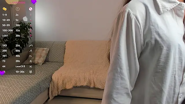 BrynnNolley online show from February 20, 2026, 10:16 am