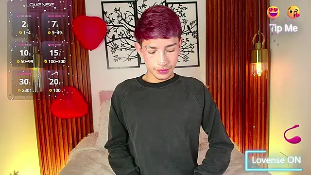 Snapshot of Taylor_Snow chatting on February 19, 2026, 8:38 pm Taylor Snow online show from February 19, 2026, 8:38 pm