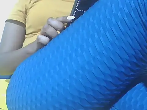 Snapshot of Littlemistress24 chatting on April 3, 2026, 6:50 pm Littlemistress24 online show from April 3, 2026, 6:50 pm