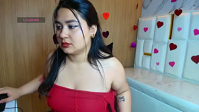 Snapshot of Zarath_tf chatting on February 14, 2026, 9:06 am Zarath tf online show from February 14, 2026, 9:06 am