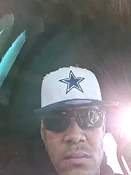 Snapshot of allenyalana chatting on January 18, 2026, 9:18 pm allenyalana online show from January 18, 2026, 9:18 pm