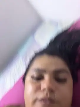 Snapshot of MorenaCariok chatting on March 17, 2026, 11:52 pm MorenaCariok online show from March 17, 2026, 11:52 pm