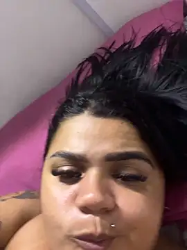 Snapshot of MorenaCariok chatting on April 7, 2026, 2:01 am MorenaCariok online show from April 7, 2026, 2:01 am