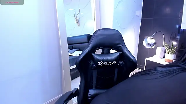 KomiCatt online show from March 21, 2026, 6:22 pm