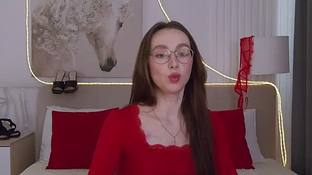 Emily Simon online show from April 10, 2026, 5:23 am