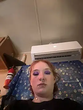 Snapshot of Tastybabe22 chatting on April 24, 2026, 7:05 pm Tastybabe22 online show from April 24, 2026, 7:05 pm