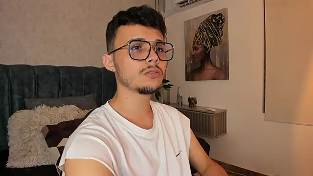 Snapshot of Alhan_Twink chatting on July 9, 2026, 4:49 am Alhan Twink online show from July 9, 2026, 4:49 am