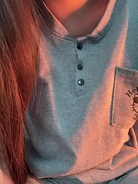 Snapshot of Donna9696 chatting on February 4, 2026, 2:45 pm Donna9696 online show from February 4, 2026, 2:45 pm