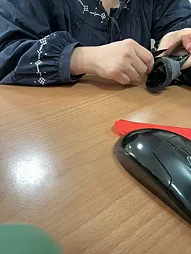 Snapshot of Donna9696 chatting on April 15, 2026, 1:23 am Donna9696 online show from April 15, 2026, 1:23 am