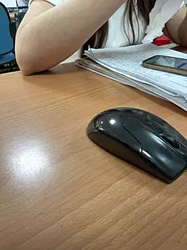 Snapshot of Donna9696 chatting on April 16, 2026, 1:28 am Donna9696 online show from April 16, 2026, 1:28 am