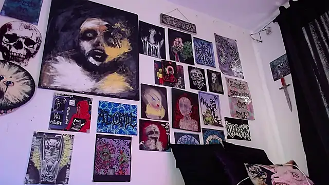 MelisaVelvet online show from April 13, 2026, 7:52 pm