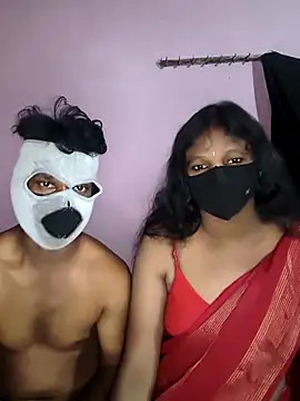 hotcopuleandsweet online show from April 21, 2026, 5:25 am