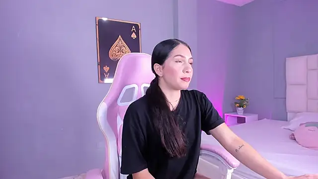 Snapshot of Sofia__Salazar chatting on February 19, 2026, 12:23 pm Sofia Salazar online show from February 19, 2026, 12:23 pm
