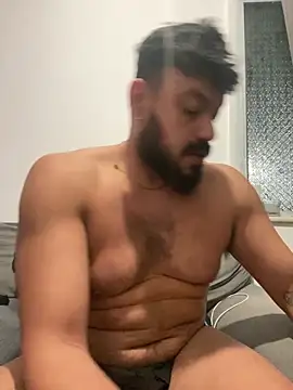 latinCuplex online show from February 12, 2026, 1:22 am