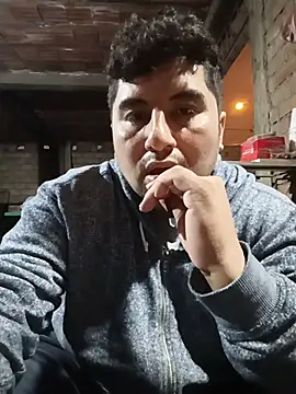 Snapshot of alewiin chatting on June 2, 2026, 3:30 am alewiin online show from June 2, 2026, 3:30 am