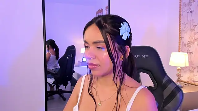 Snapshot of rubby_grundy chatting on February 19, 2026, 11:45 pm rubby grundy online show from February 19, 2026, 11:45 pm