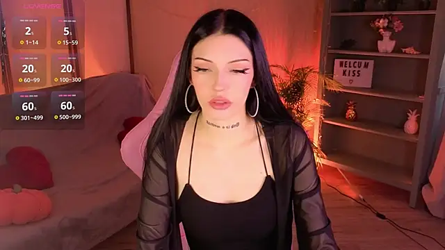 Snapshot of Kelly__Bunny chatting on June 2, 2026, 6:04 am Kelly Bunny online show from June 2, 2026, 6:04 am