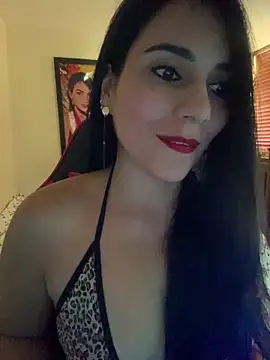 Snapshot of Miaswwe chatting on June 17, 2026, 3:02 pm Miaswwe online show from June 17, 2026, 3:02 pm