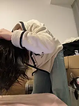 Cheating-wife online show from April 14, 2026, 12:11 pm