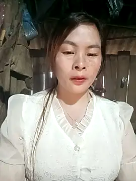 Bling sexy online show from February 8, 2026, 2:04 am