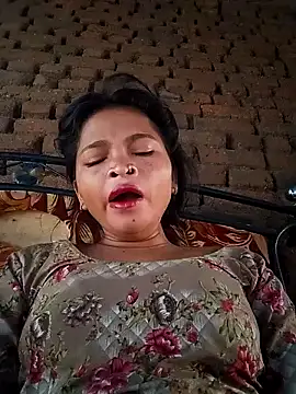 Snapshot of Jyoti_rathor chatting on June 14, 2026, 1:58 am Jyoti rathor online show from June 14, 2026, 1:58 am