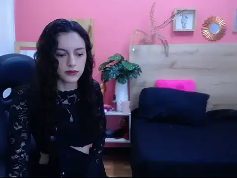 maria Turner1 online show from January 18, 2026, 11:36 am