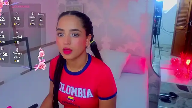 Snapshot of Emma_Thompssonn chatting on May 31, 2026, 12:34 pm Emma Thompssonn online show from May 31, 2026, 12:34 pm