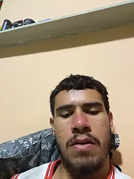 reipromiscuo01 online show from February 11, 2026, 1:54 am