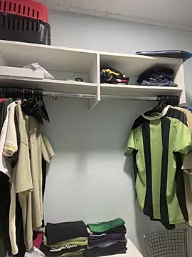 reipromiscuo01 online show from April 20, 2026, 7:37 pm