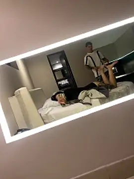 PUFF BUNNY online show from March 5, 2026, 4:08 am