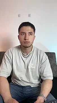Alexander Connor online show from May 15, 2026, 11:50 am