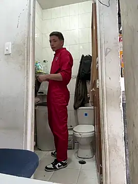 santiObrero online show from March 25, 2026, 3:07 pm