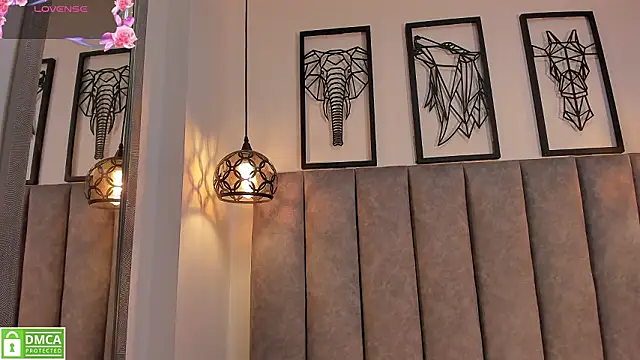 Zamahara Rodriguez online show from February 28, 2026, 7:48 pm