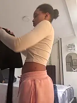 Ebony love07 online show from March 25, 2026, 8:37 pm