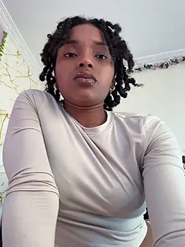 Snapshot of Ebony_love07 chatting on May 20, 2026, 9:10 pm Ebony love07 online show from May 20, 2026, 9:10 pm